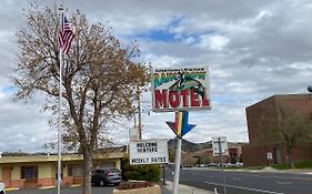 Rainbow Motel